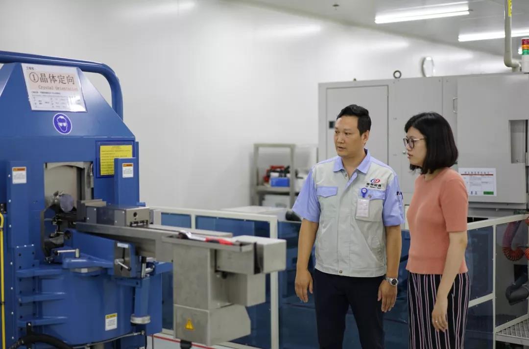 国内首个！这家来自高新区的企业将引领5G时代 ——珠海鼎泰芯源晶体有限公司